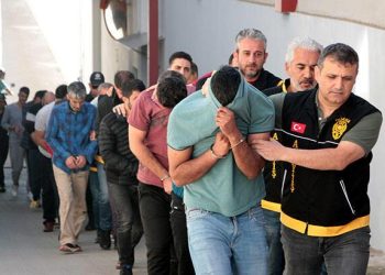 70 yaşındaki bayanı ‘Adınız FETÖ soruşturmasına karıştı’ palavrasıyla dolandırmışlar