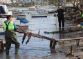 Bodrum’da kaçak ve ruhsatsız iskeleler tek tek yıkılıyor