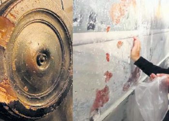 Ayasofya’da şok görüntü! Kapıdan sonra duvarlar gayede