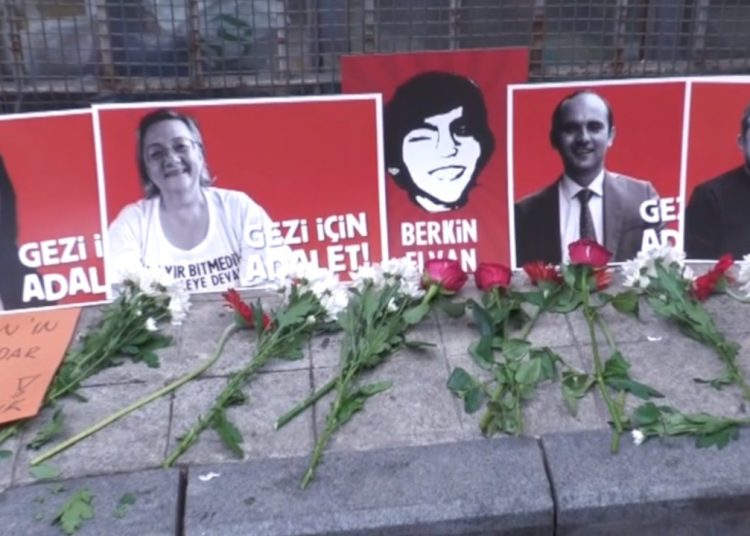 Berin Elvan vurulduğu yerde anıldı: Arkadaşlarımızı değil, çocuklarımızı katledenleri cezalandırın