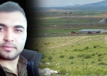 Cinayet sonrası kan izlerini yok edemeyince arabası yakmış