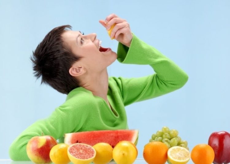 Çok fazla meyve yemek kilo mu aldırıyor?