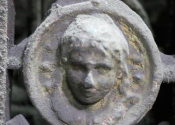 Gelen bakıp gidiyor! Satın alabilecek para yok