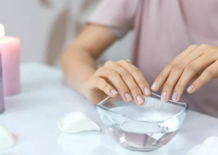 Kendi manikürünüzü kendiniz yapın! İşte profesyonel manikür için teknikler