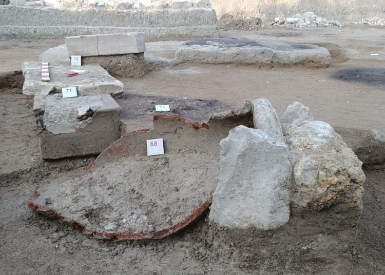 Klazomenai Hafriyat Başkanı’ndan suçlamalara karşılık: Haksız yere zan altında bırakıldım