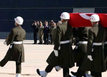 Pençe-Kilit şehitlerine veda