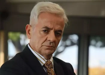 Zafer Algöz’ü çileden çıkartan otopark ücreti