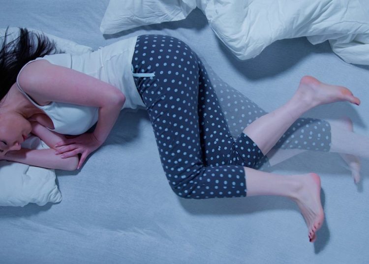 Gece uykuda başlayan sessiz tehlike: Hastalığınızın birinci sinyali olabilir!