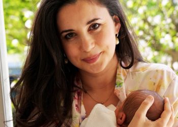 Karsu anne oldu, oğlunun adını açıkladı