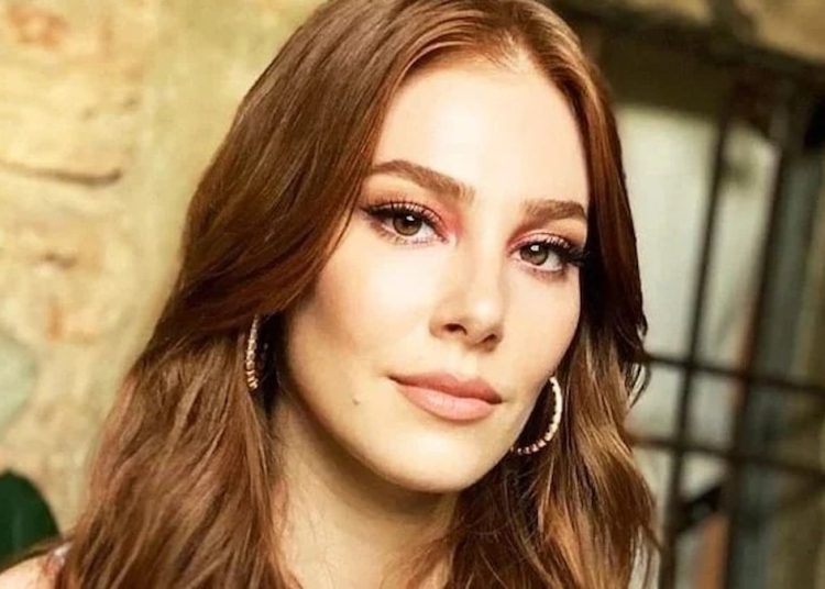 WhatsApp grubu iddiasına Elçin Sangu’dan yanıt