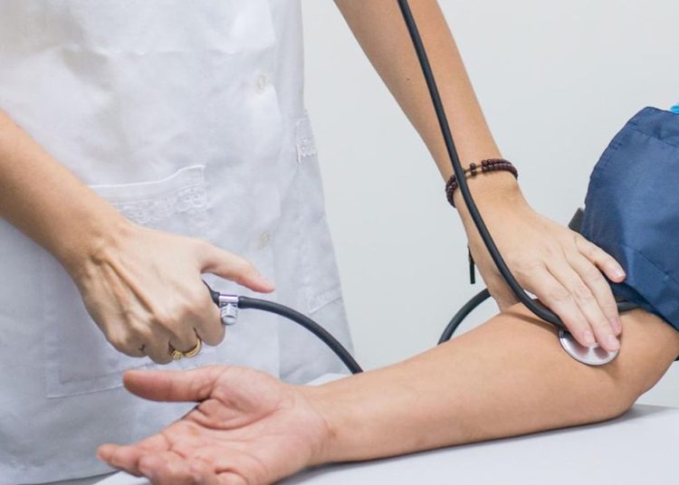 Yüksek tansiyonu tetikleyen 4 beslenme yanılgısı