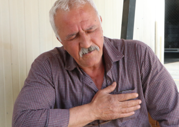 Kalp krizi geçirirken öksürmek sağlıklı mı?