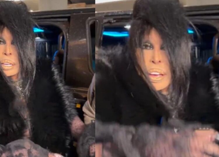 Bülent Ersoy kendisini çeken kameramana bağırdı